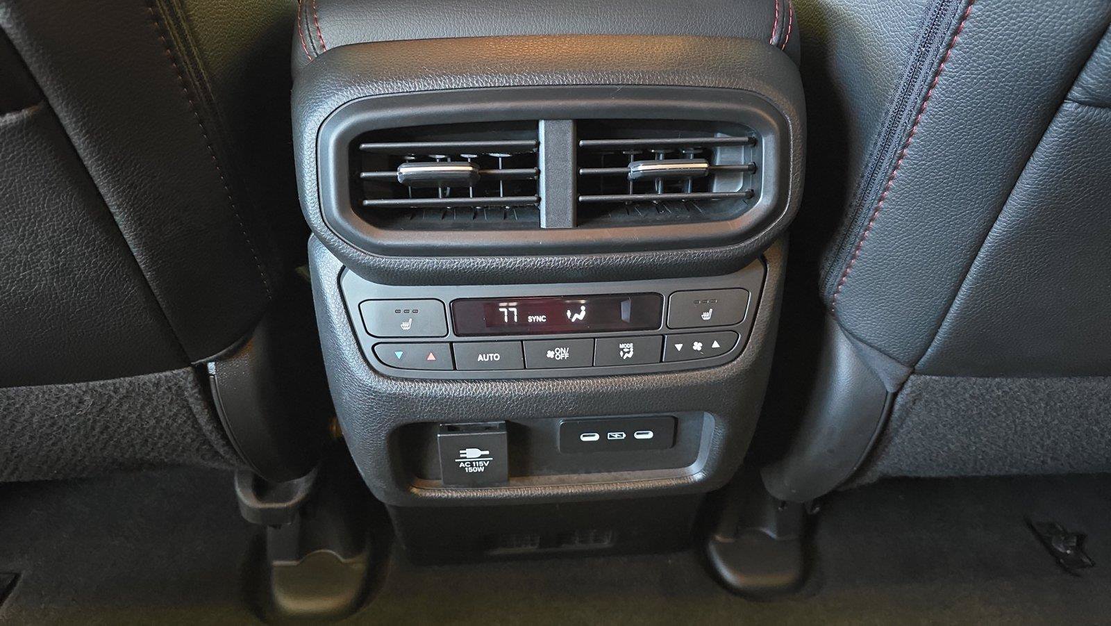 Used 2025 Honda Passport Black Edition image 20