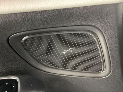 Used 2022 Mercedes-Benz C 300 Sedan image 20