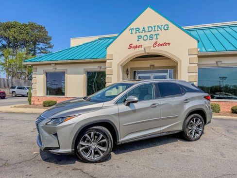 Used 2017 Lexus RX 350 FWD w/ Premium Package image 19