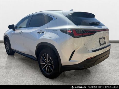 Used 2024 Lexus NX 350h AWD image 4