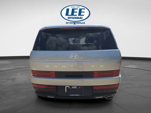 Certified 2024 Hyundai Santa Fe SE FWD image 4