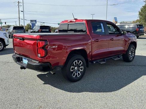 Certified 2023 Chevrolet Colorado Z71 w/ Z71 Convenience Package 2 image 5