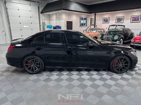 Used 2015 Mercedes-Benz C 63 AMG S image 7