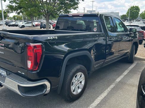 Used 2019 GMC Sierra 1500 SLE w/ SLE Value Package AWD/4WD image 3