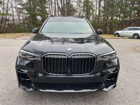 Used 2020 BMW X7 xDrive40i w/ M Sport Package image 2