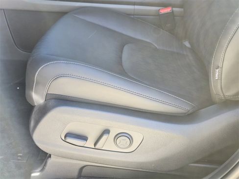 New 2026 Kia Carnival image 17