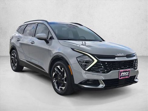 Used 2024 Kia Sportage SX image 3