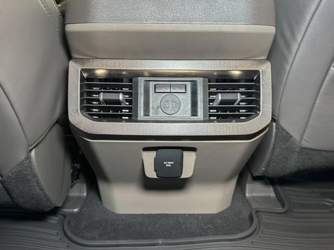 New 2026 Ford F350 Platinum w/ Platinum Plus Package AWD/4WD image 27