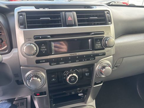 Used 2010 Toyota 4Runner SR5 AWD/4WD image 22