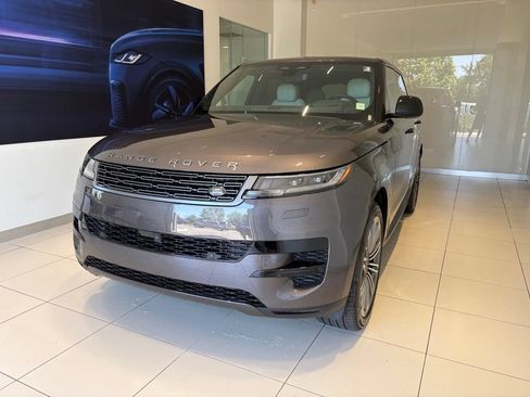 New 2026 Land Rover Range Rover Sport SE AWD/4WD image 1