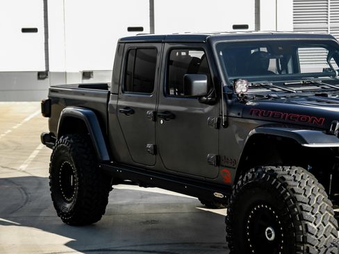 Used 2020 Jeep Gladiator Rubicon image 21