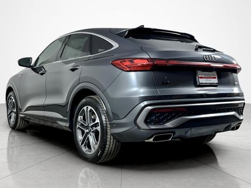 New 2025 Audi Q5 Prestige image 4