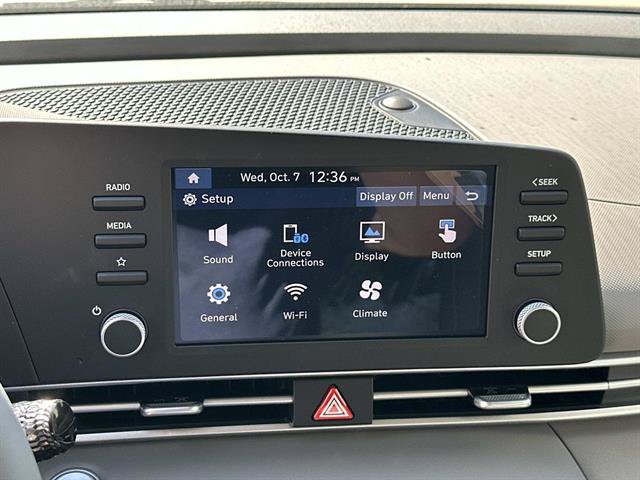 New 2026 Hyundai Elantra Sport FWD image 12