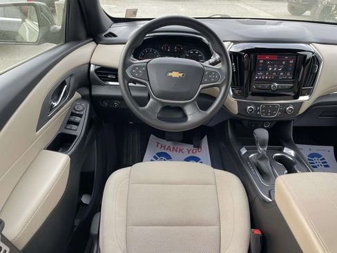 Used 2023 Chevrolet Traverse LS w/ Safety Package FWD image 11