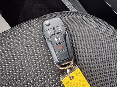 Used 2016 Ford F150 XLT w/ Equipment Group 302A Luxury image 10