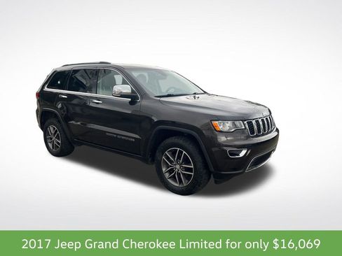 Used 2017 Jeep Grand Cherokee Limited AWD/4WD image 8