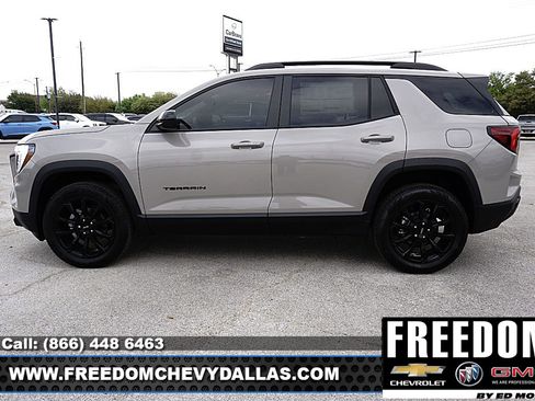 New 2026 GMC Terrain Elevation w/ Elevation Premium Package FWD image 4