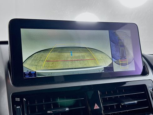 Used 2023 Lexus GX 460 Luxury w/ Sport Design Package image 23