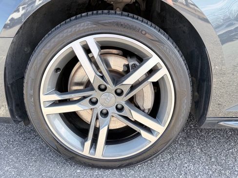 Used 2018 Audi A4 2.0T Prestige w/ Prestige Package AWD/4WD image 36