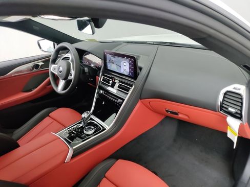 Used 2026 BMW 840i w/ M Sport Professional Package image 24