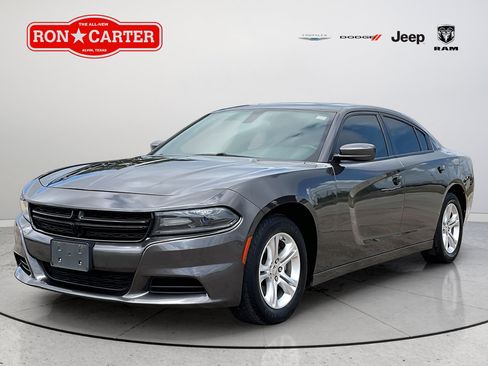 Certified 2022 Dodge Charger SXT w/ Leather Interior Group RWD image 3