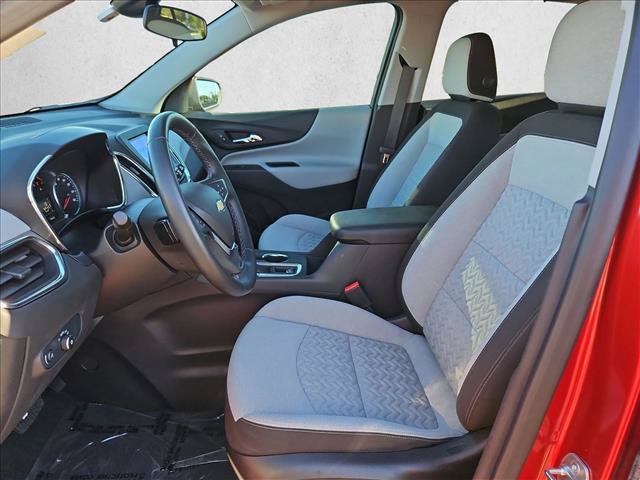 Used 2024 Chevrolet Equinox LT FWD image 21
