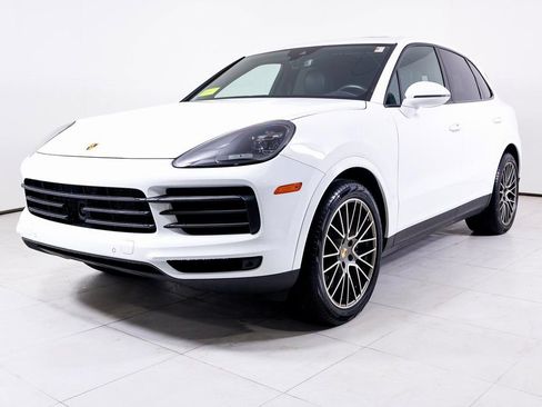 Certified 2023 Porsche Cayenne Platinum Edition AWD/4WD image 1