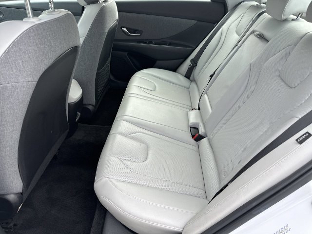 Used 2024 Hyundai Elantra Limited FWD image 34