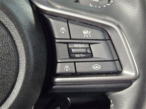 Used 2025 Subaru Outback Limited image 27