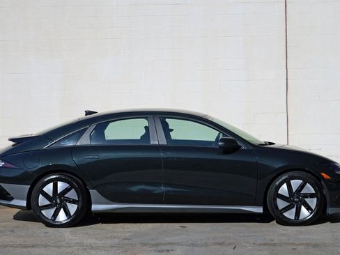 Used 2023 Hyundai Ioniq 6 SE AWD/4WD image 50