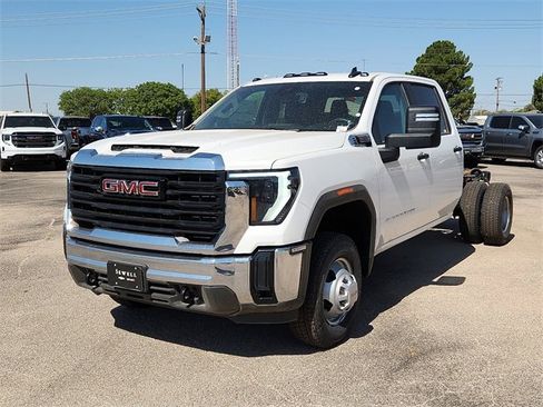 New 2025 GMC Sierra 3500 Pro w/ Convenience Package image 6