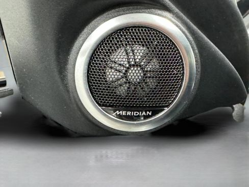 Used 2023 Land Rover Range Rover Evoque SE image 22