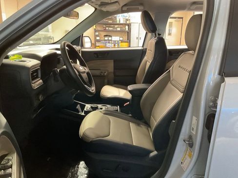 New 2026 Ford Maverick Lariat image 8