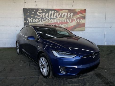 Used 2019 Tesla Model X Performance image 7