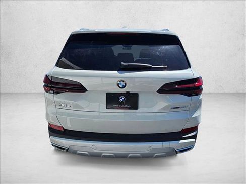 New 2026 BMW X5 sDrive40i RWD image 8