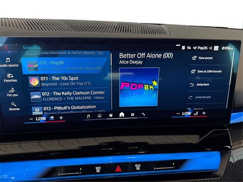 Used 2025 BMW M5 Touring image 21