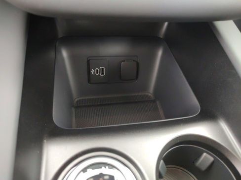 New 2026 Ford Explorer Active w/ Active Comfort Package AWD/4WD image 27