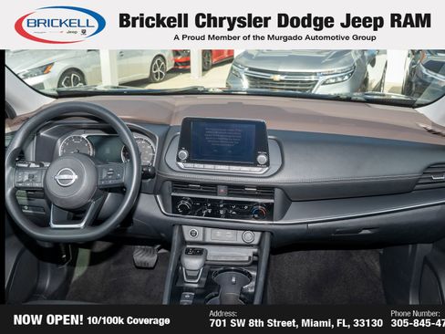 Used 2023 Nissan Rogue S FWD image 19