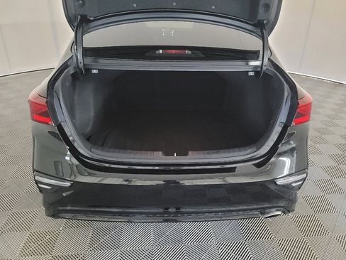 Used 2021 Kia Forte LXS FWD image 29
