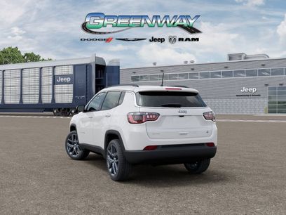 New 2026 Jeep Compass Latitude