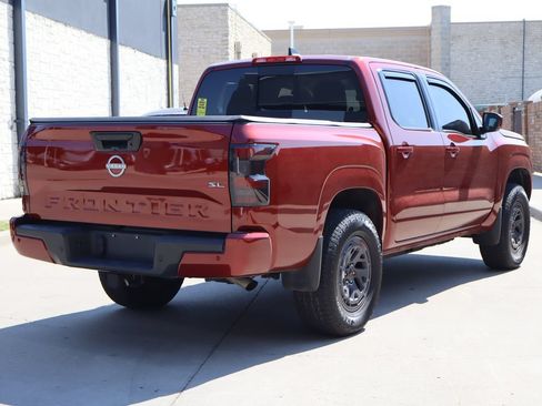 Used 2024 Nissan Frontier SL w/ Technology Package RWD image 3