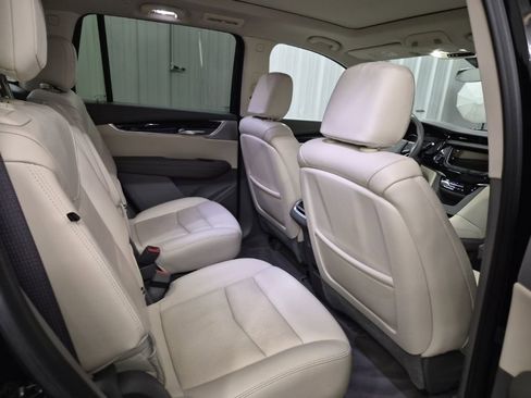 Certified 2025 Cadillac XT6 Premium Luxury image 25