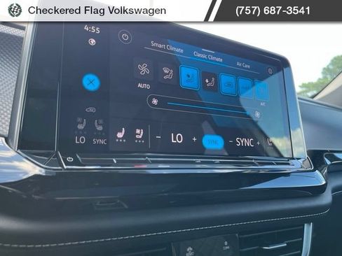 Used 2024 Volkswagen Atlas Cross Sport SEL Premium R-Line AWD/4WD image 43