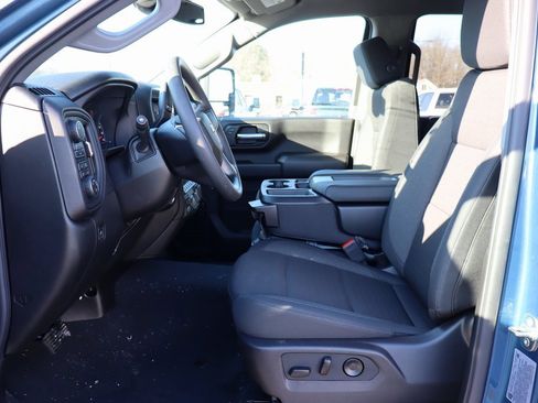 New 2026 Chevrolet Silverado 2500 Custom image 4