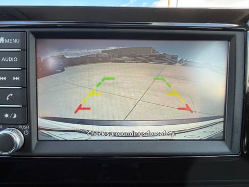 Used 2025 Nissan Kicks S AWD/4WD image 38