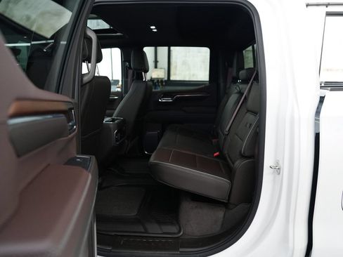 Used 2024 GMC Sierra 1500 Denali w/ Denali Reserve Package AWD/4WD image 31