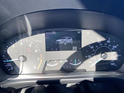 Used 2022 Ford Escape SE w/ Cold Weather Package FWD image 17