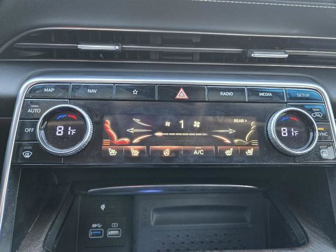 Used 2021 Genesis GV80 3.5T image 38