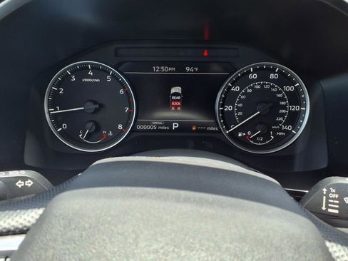 New 2025 Mitsubishi Outlander ES image 16