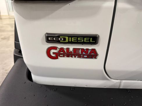 Used 2022 Jeep Wrangler Unlimited Sport image 35